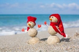 Festive sand snowmen