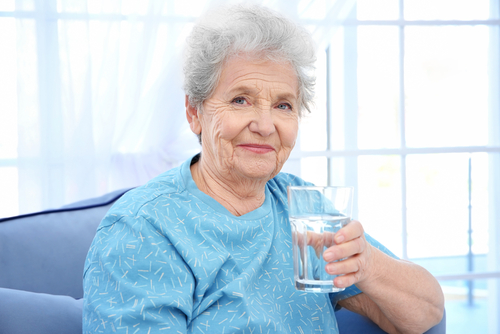 Protecting elderly people from the heat this summer